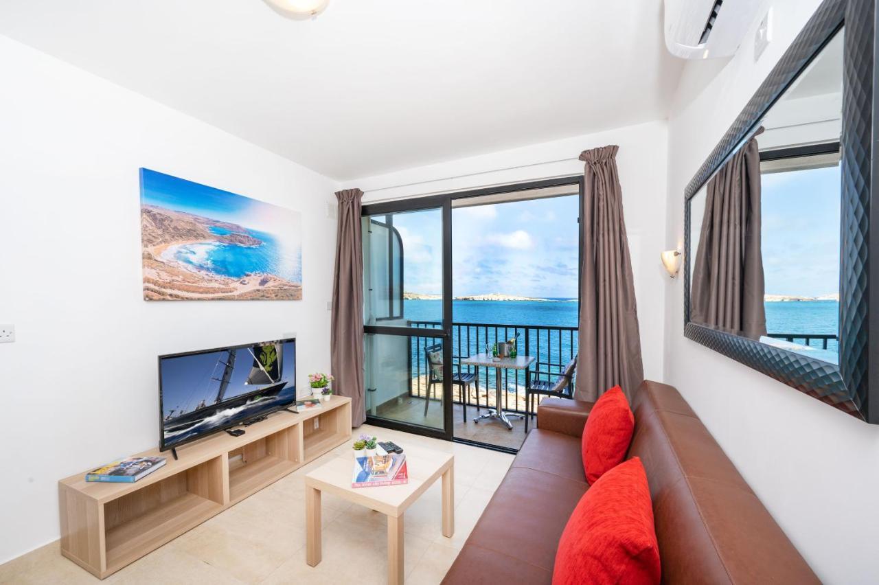 Islet Promenade Seafront 1 Bedroom Apartment With Sea View Balcony By Getawaysmalta Сент-Полс-Бей Экстерьер фото